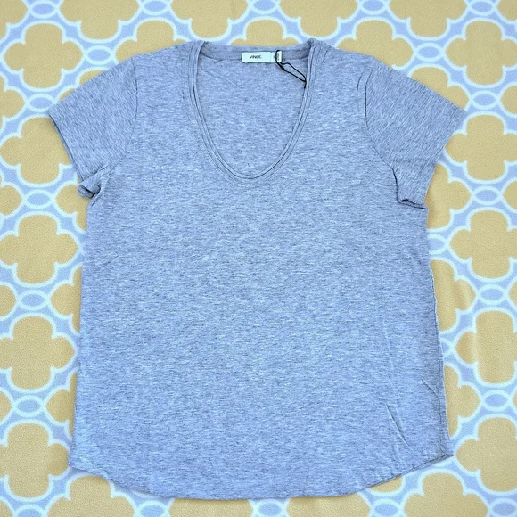 Vince Not-So-Basic Heather Grey🩶 "Tissue" Tee👕 - NWT - Picture 10 of 13